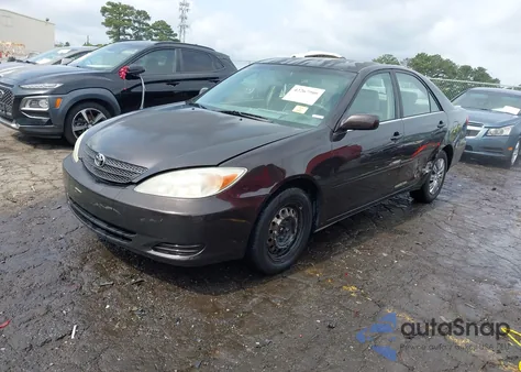 2002 Toyota Camry Le from USA, damaged, VIN JTDBE32K620108572